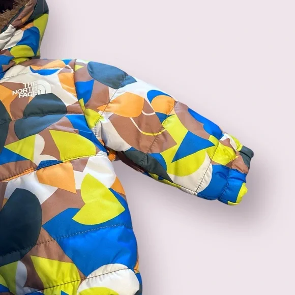 NWT Baby The North Face Reversible Mount Chimbo Geometric Winter Jacket 3-6 Mon - Picture 5 of 13